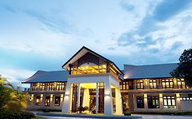 Emerald Palace Hotel